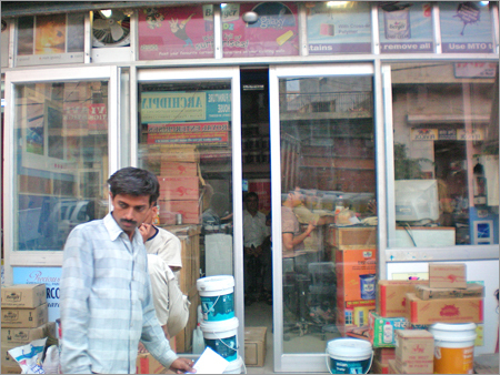 स्वचालित स्लाइडिंग दरवाजा