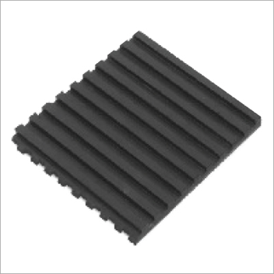 Black Rubber Ribbed Pad