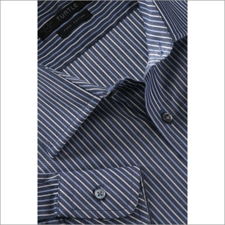 पुरुषों की तैयार की गई शर्ट