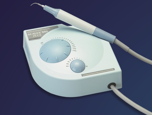 Ultrasonic Scaler - Piezoelectric, 100-240V 50/60Hz, Water-Cooled, Turbo Function, Versatile Tips