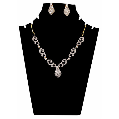 फैंसी हार