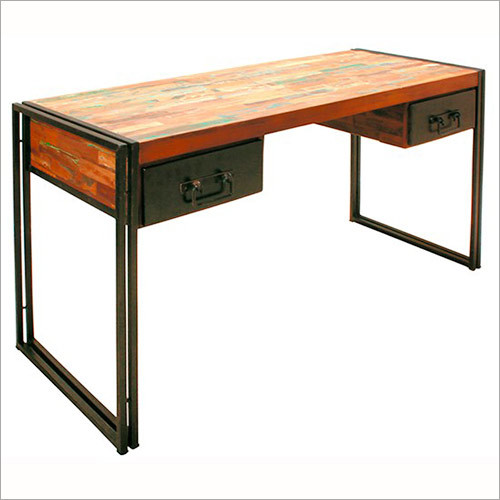 पुनः प्राप्त लकड़ी का अध्ययन टेबल