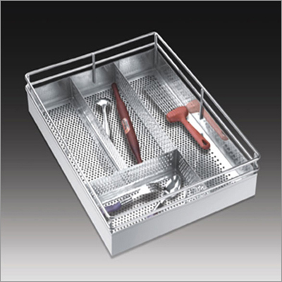 छिद्रित कटलरी बास्केट्स