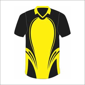 आधा आस्तीन की टी-शर्ट