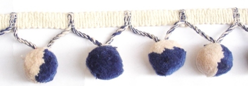 सफेद नीला पोम पोम फ्रिंज