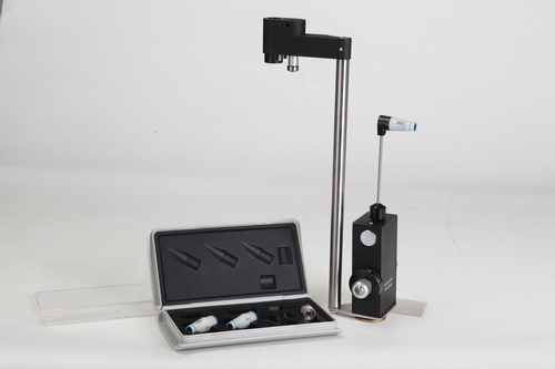 Applanation Tonometer