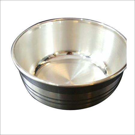 प्राचीन चांदी का कटोरा