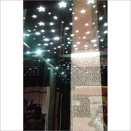 आधुनिक लिफ्ट केबिन