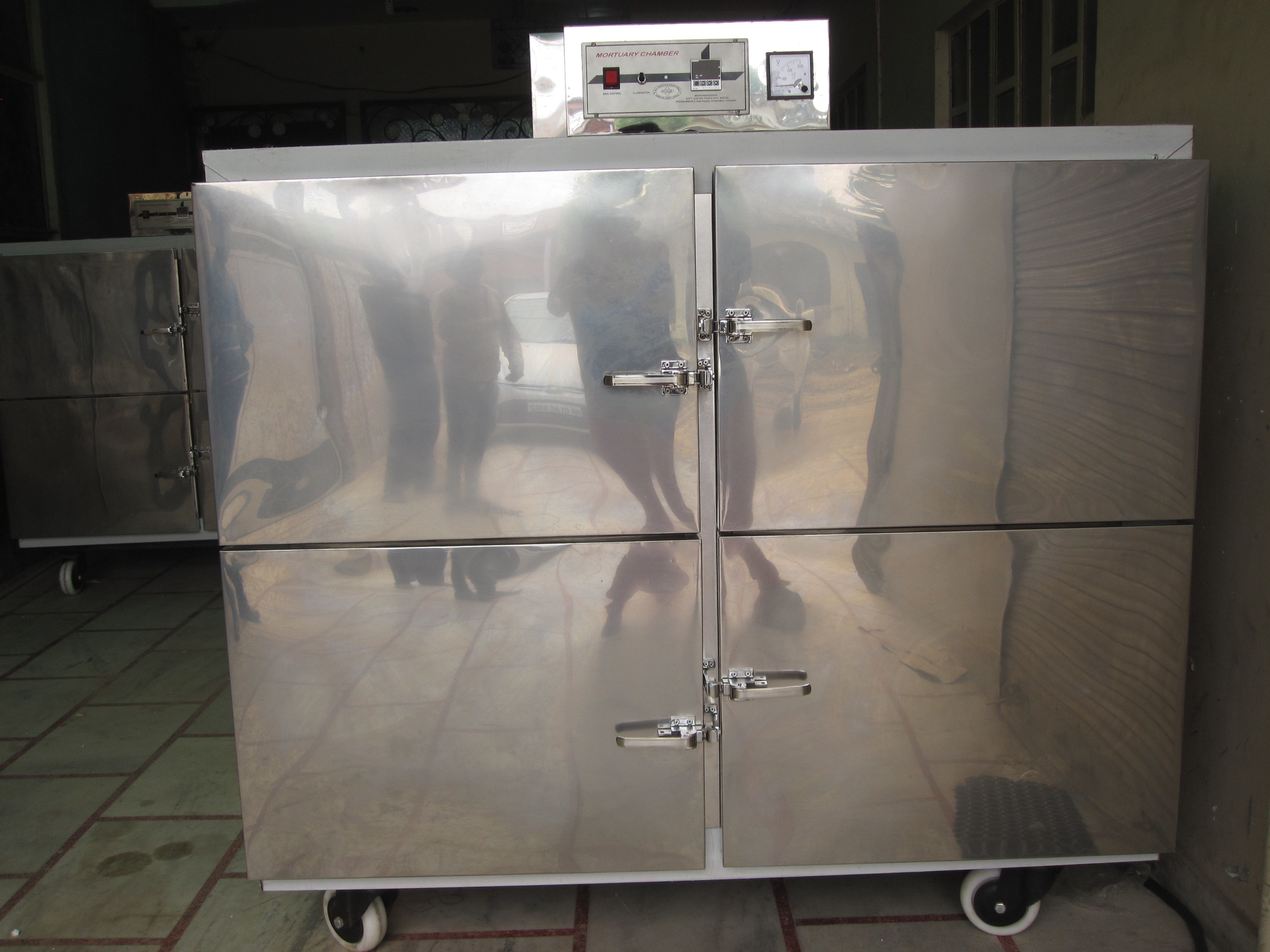 Stainless Steel Dead Body Chamber