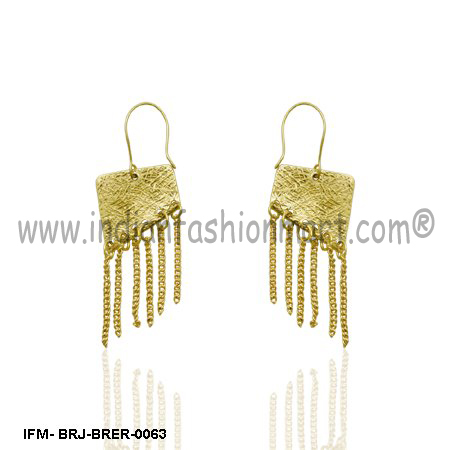 ये-सेयर मैग्निफिकेंस - ब्रास इयररिंग्स लिंग: महिलाएं