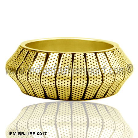 Golden Cuneate  - Brass Bangle Gender: Women