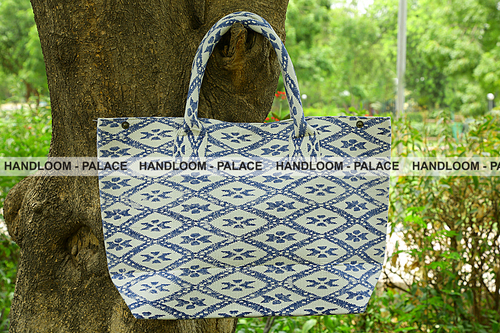 जैसा कि चित्र में दिखाया गया है कॉटन कैनवास शोल्डर हैंडबैग