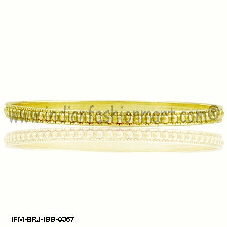 Izabel Speckle -Brass Bangle Gender: Women