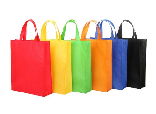 नॉन वॉवन फैब्रिक बैग्स