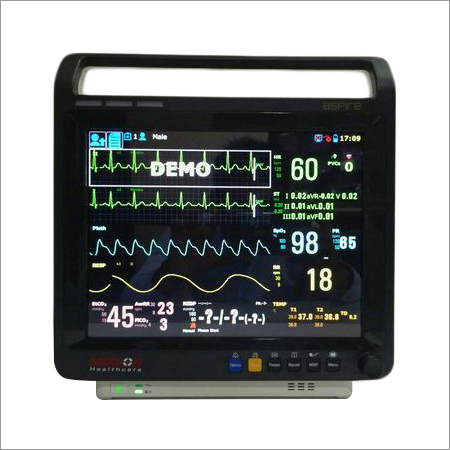 कार्डियक मॉनिटर मशीन