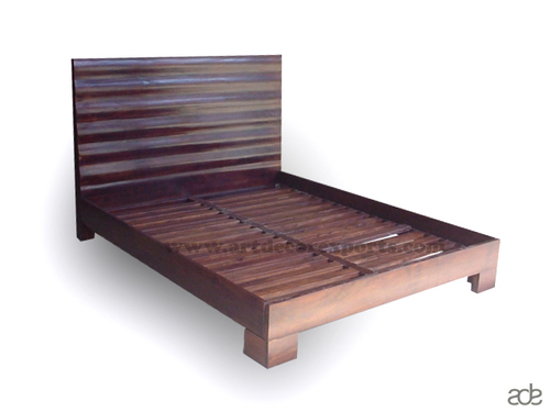 अकासिया लकड़ी का बिस्तर