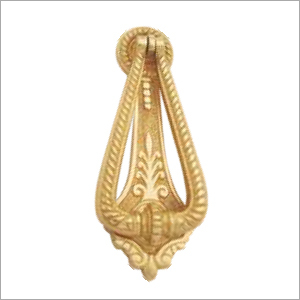 एंटीक डोर नॉकर