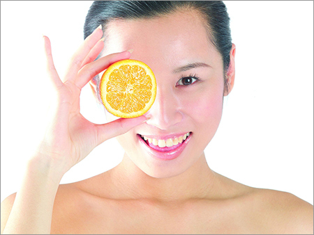 फल चेहरे की सेवा