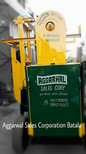 Concrete Mixer Four Pole Lift Mobile Type