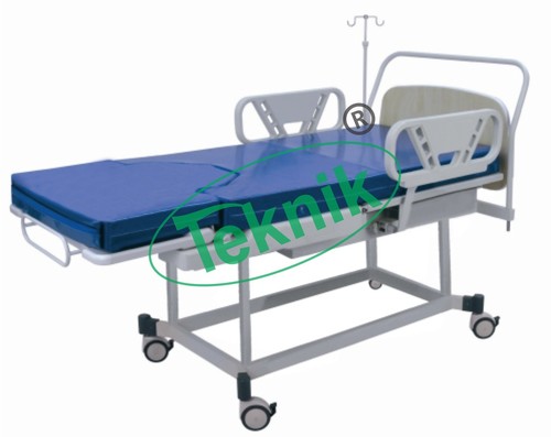 प्रसव बिस्तर