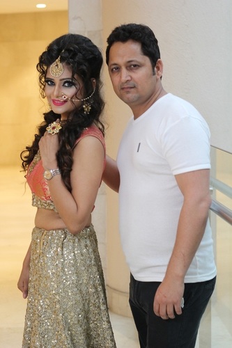 पेशेवर ब्राइडल मेकअप सेवाएं