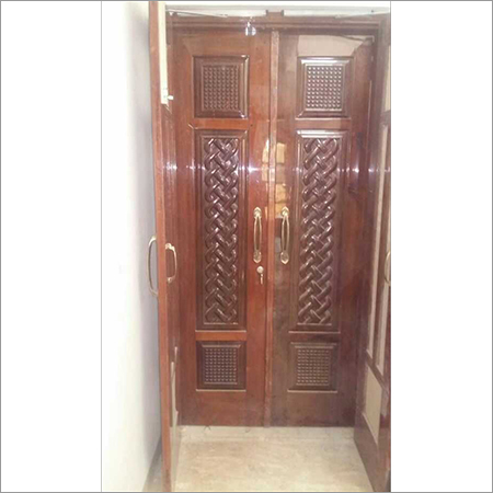लकड़ी के फ्लश दरवाजे