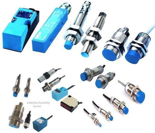 Omron Proximity Sensor - E2B-SO8KN04-WP-B1 Model, Highly Sensitive Detection Capability