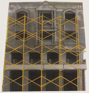 Tubular Scaffolding - Steel Material, 2.00 Meters Height, 2.15 Meters Width | High Load Bearing Ability, Low Maintenance, Long Functional Life