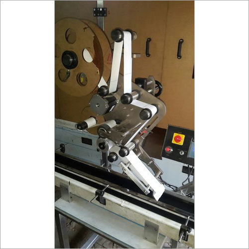 Flat Sticker Labeling Machine
