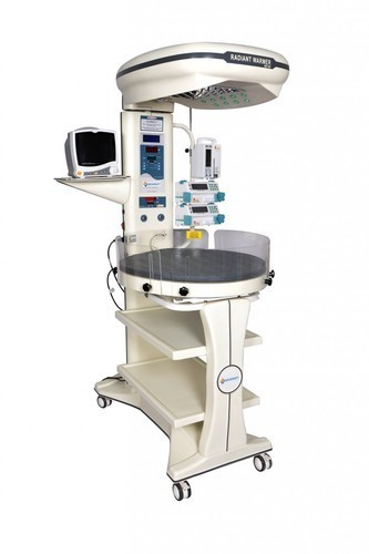 रेडिएंट वार्मर