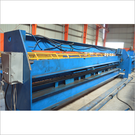 Metal Sheet Shearing Machine