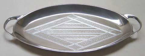 एल्यूमिनियम ट्रे पॉलिश की गई