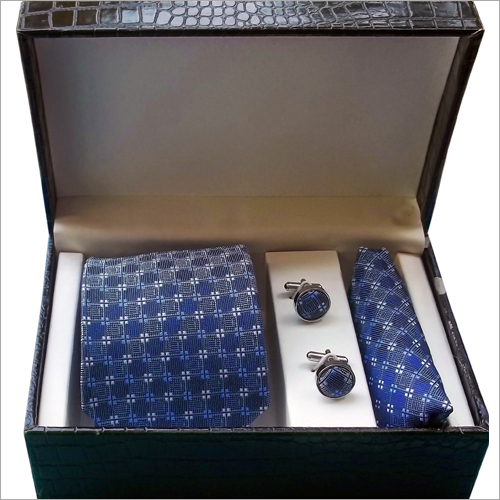 नीले टाई ऐक्सेसरीज़ सेट