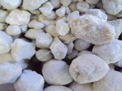 White Cement Clinker - Aluminate Silicate, 500 KGS, Color Grey | Extra Rapid Hardening, Anti-Algae, 92 Whiteness Degree