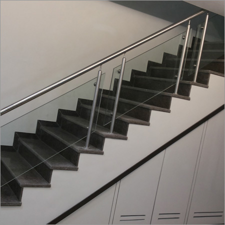 स्टेनलेस स्टील ग्लास रेलिंग