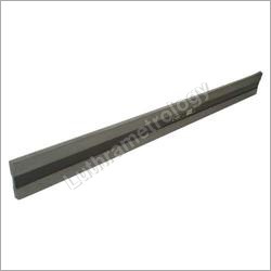 Engineer's Steel Straight Edges - Mild & Carbon Steel, Multiple Dimensions 300-6000mm | IS:2220-1990 Grade-1, Precise Measurement of Straightness & Parallelism