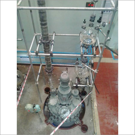 Glass Distillation Assembly