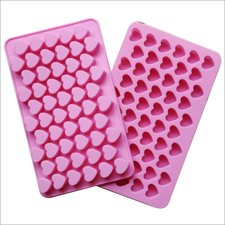 चॉकलेट मोल्डिंग