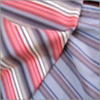 कॉटन धागे से रंगा हुआ शर्टिंग कपड़ा