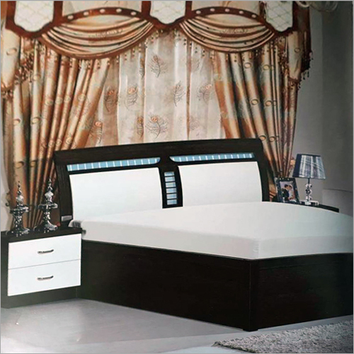 डिज़ाइनर बेडरूम सेट