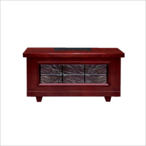 लकड़ी का कार्यालय मेज