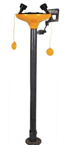 हैंड ऑपरेटेड सेफ्टी शॉवर