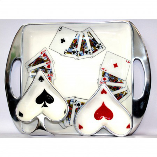 एल्यूमिनियम कार्ड ट्रे