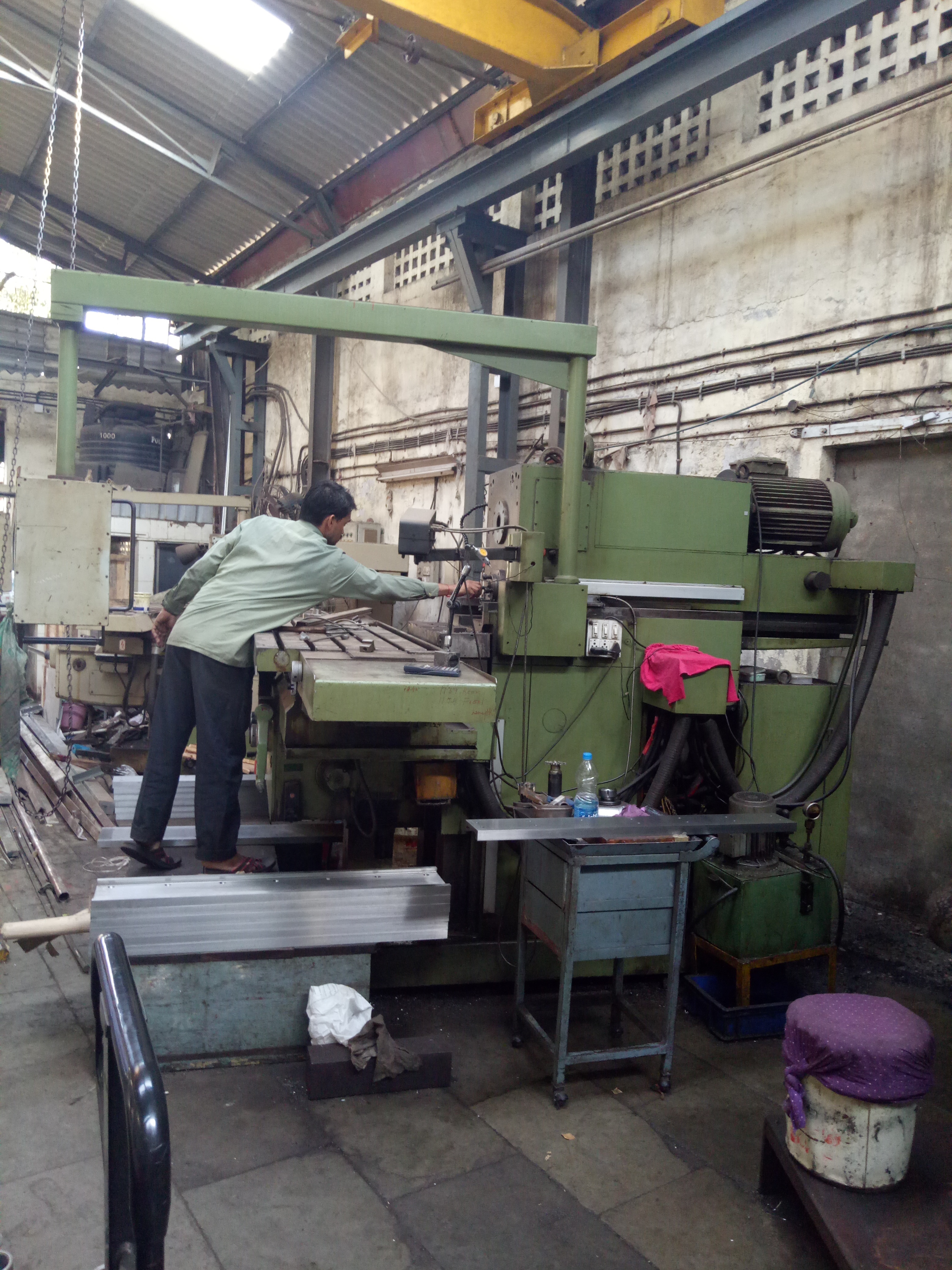 Industrial Milling Machine