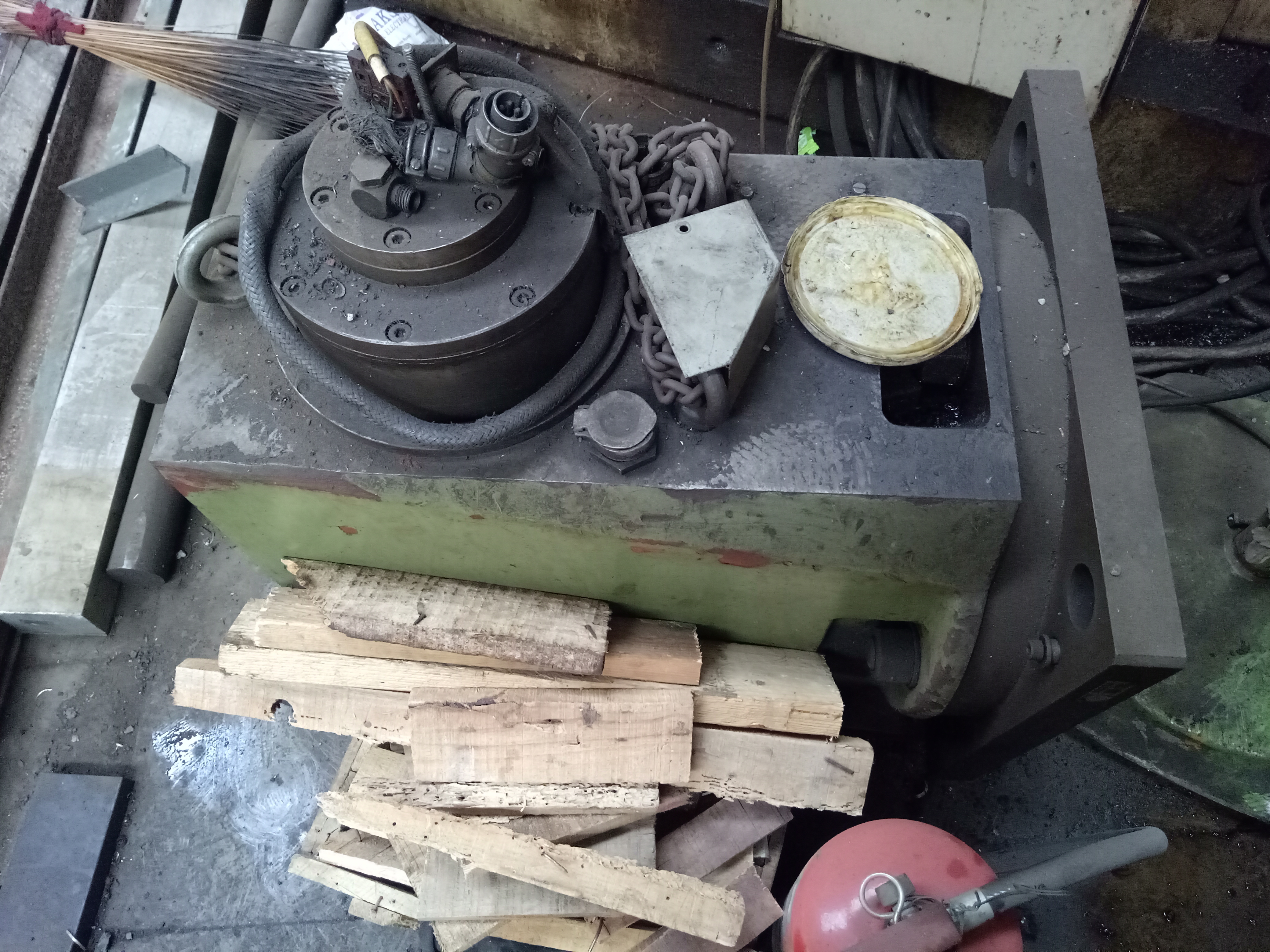 Industrial Milling Machine