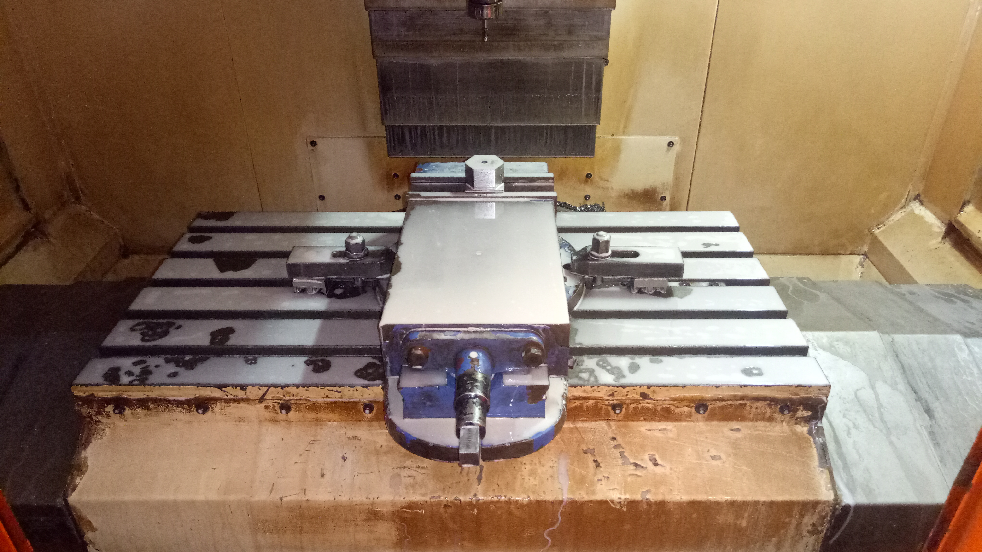 Industrial Vmc Machine