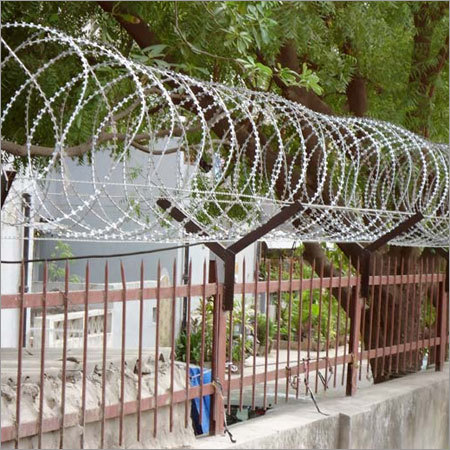 कॉनसर्टिना कॉइल्स