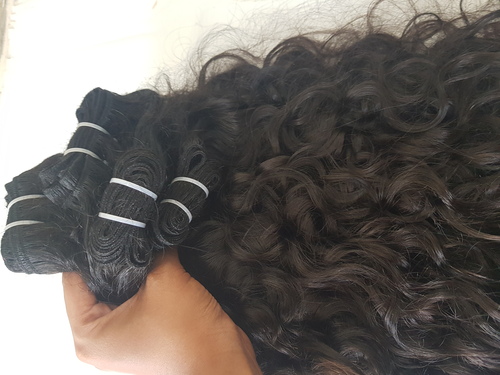 प्राकृतिक रंग ब्राज़ीलियाई डीप वेवी ह्यूमन हेयर