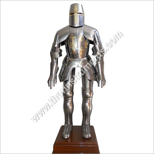 आर्मर सूट्स