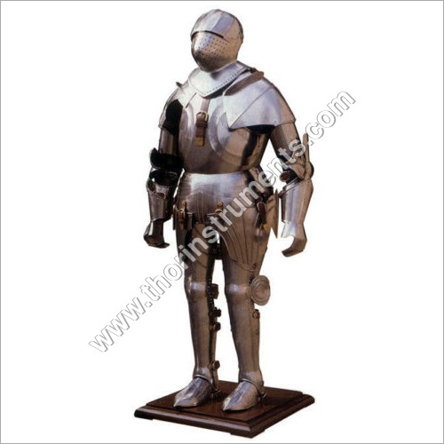 आर्मर सूट्स